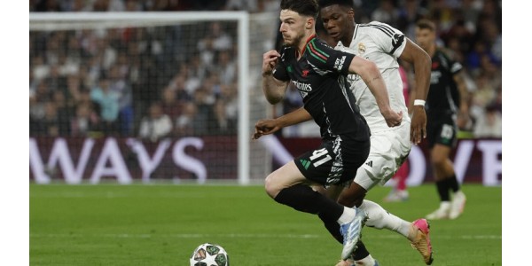 Arsenal e Inter tornam-se os concorrentes mais vantajosos Arsenal e Inter tornam-se os concorrentes mais vantajosos